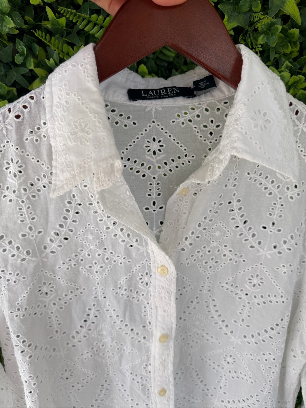 Lauren Ralph Lauren White Eyelet Shirt | 100% Cotton | Embroidered Size Small - Picture 4 of 7